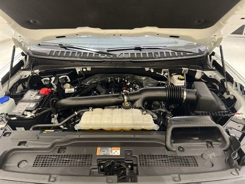 Certified 2025 Ford Expedition Active AWD/4WD image 28