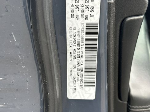 Used 2018 Jeep Grand Cherokee Altitude image 30