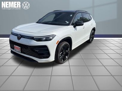 New 2025 Volkswagen Tiguan SE R-Line