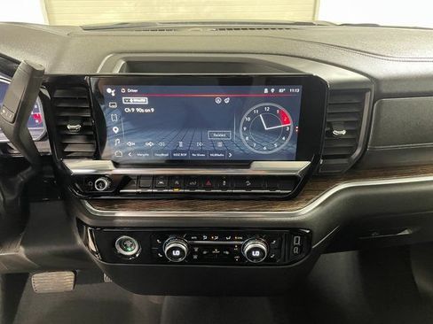 Used 2023 GMC Sierra 1500 Elevation AWD/4WD image 16