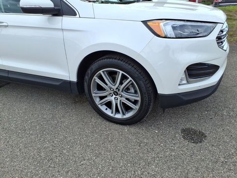 Used 2023 Ford Edge Titanium w/ Equipment Group 301A AWD/4WD image 5