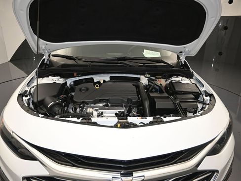 Used 2024 Chevrolet Malibu LT FWD image 26