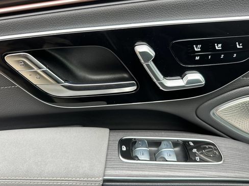 Certified 2025 Mercedes-Benz EQS 450+ 4MATIC Sedan image 12