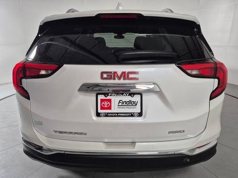 Used 2020 GMC Terrain SLT w/ Preferred Package AWD/4WD image 12