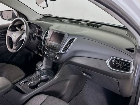 Used 2022 Chevrolet Equinox LT FWD image 21
