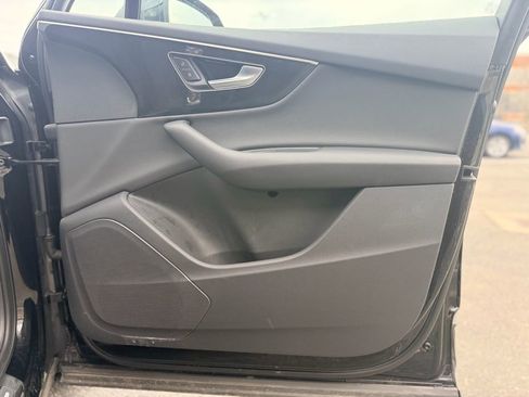 Certified 2023 Audi Q7 2.0T Premium w/ Convenience Package image 24