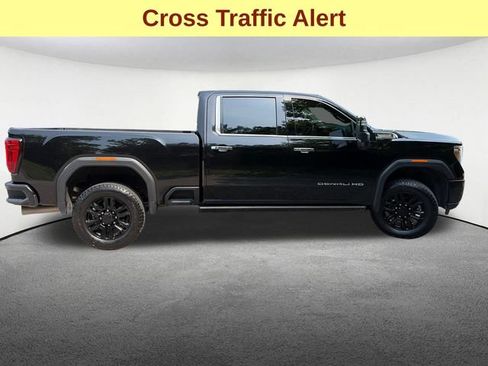 Used 2023 GMC Sierra 3500 Denali w/ Denali Black Diamond Edition AWD/4WD image 10