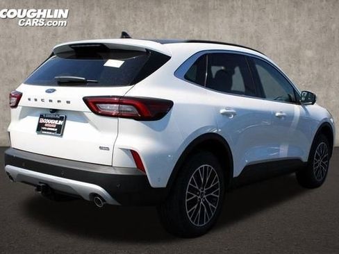 New 2024 Ford Escape SE w/ PHEV Premium Package image 7