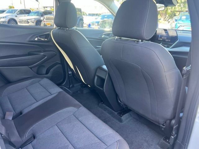 Used 2024 Chevrolet Trax LS FWD image 27