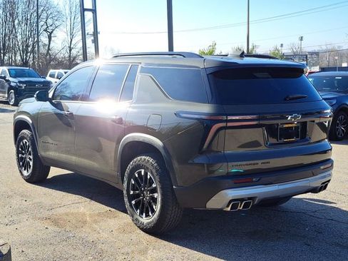 Used 2024 Chevrolet Traverse Z71 w/ LPO, Floor Liner Package image 3