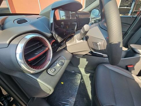 New 2026 Chevrolet Trax RS w/ Driver Confidence Package FWD image 11