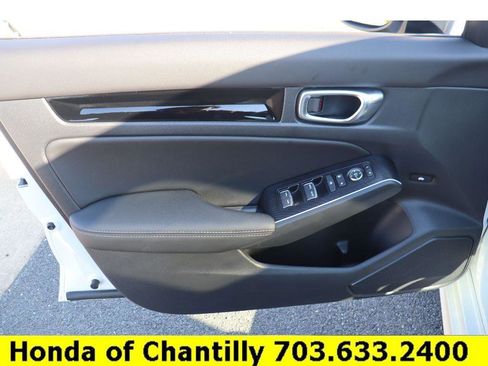Used 2025 Honda Civic Sport Touring image 23