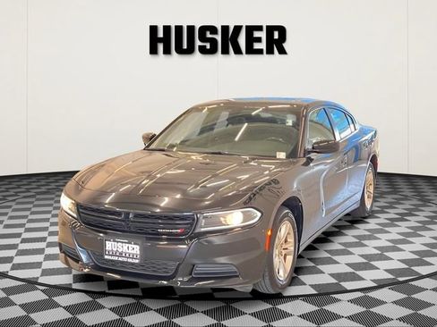 Used 2022 Dodge Charger SXT RWD image 5