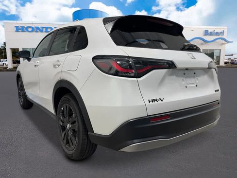 New 2026 Honda HR-V Sport image 3