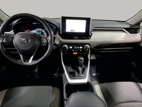 Used 2025 Toyota RAV4 XLE w/ Weather Package AWD/4WD image 16