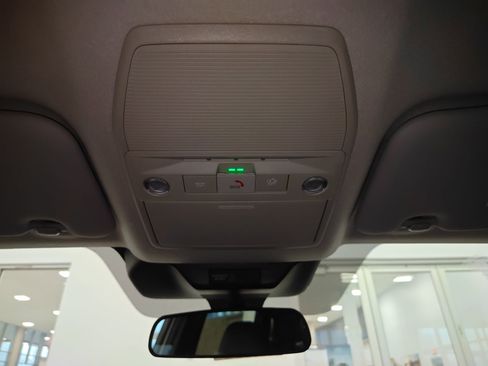 New 2026 Nissan Kicks SR w/ Cold Weather Package image 25