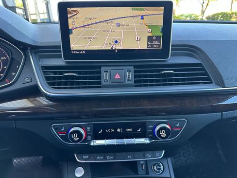 Used 2019 Audi Q5 2.0T Premium Plus image 17