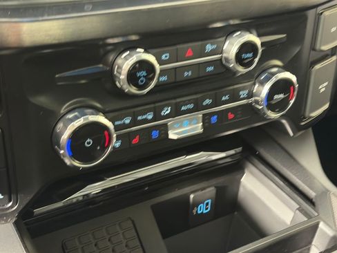 New 2026 Ford F250 Lariat w/ FX4 Off-Road Package image 21