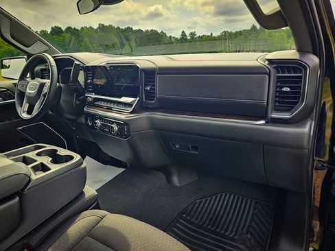 Used 2023 GMC Sierra 1500 Elevation AWD/4WD image 39