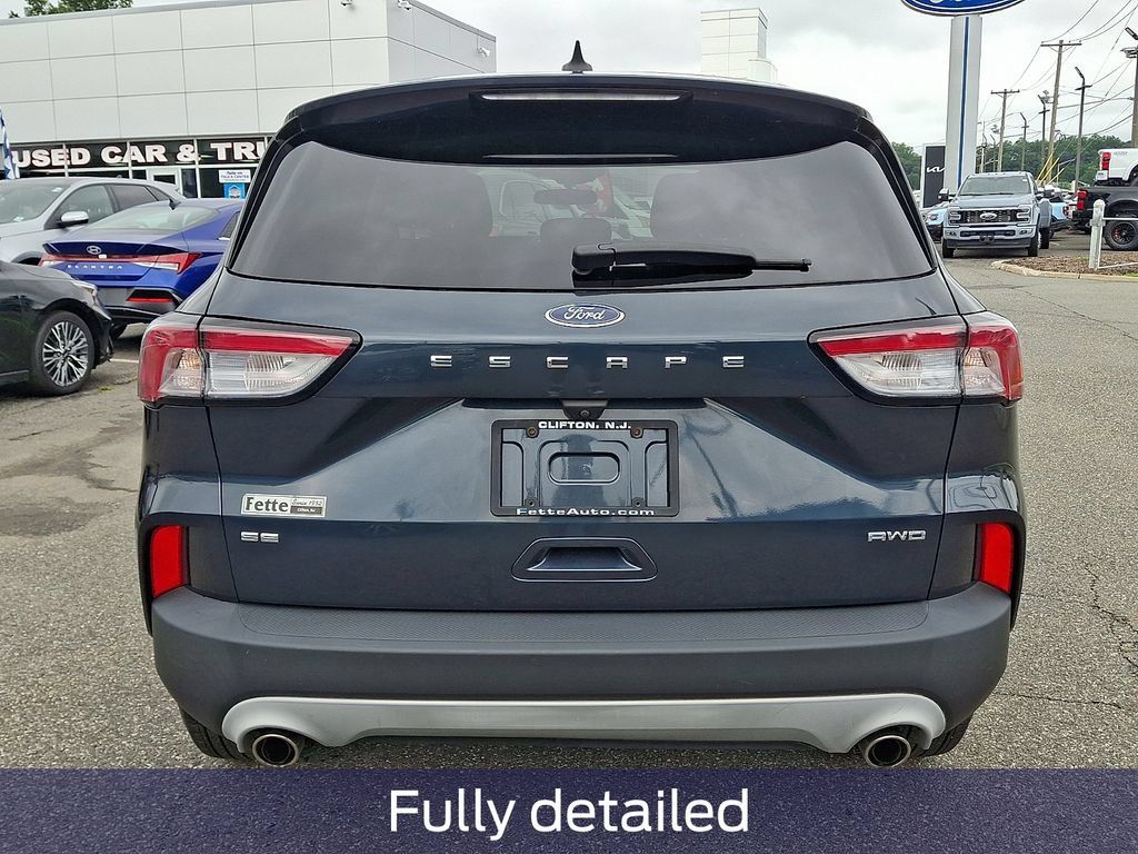 Used 2022 Ford Escape SE w/ Convenience Package AWD/4WD image 5