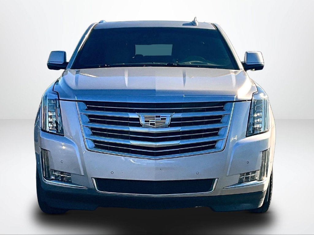 Used 2018 Cadillac Escalade ESV Platinum AWD/4WD image 3