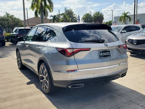 Certified 2024 Acura MDX FWD w/ Technology Package image 5