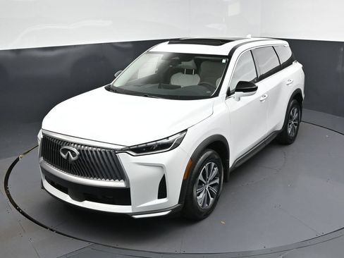 Certified 2026 INFINITI QX60 Pure w/ Cargo Package FWD image 31