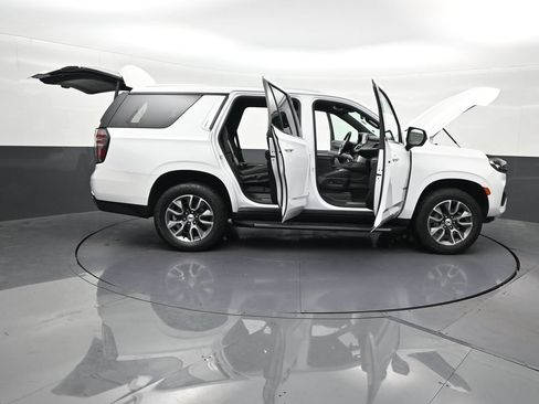 Used 2021 Chevrolet Tahoe LT RWD image 32