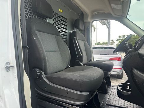 Used 2017 RAM ProMaster 2500 FWD image 24