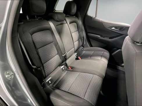 Used 2025 Chevrolet Equinox LT FWD image 22