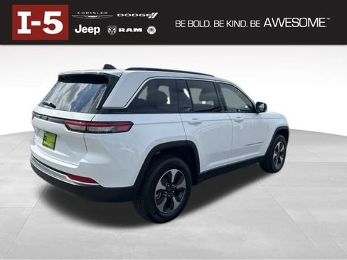 New 2025 Jeep Grand Cherokee Limited 4xe image 8
