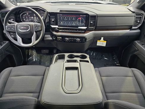 Used 2025 GMC Sierra 1500 Elevation image 18