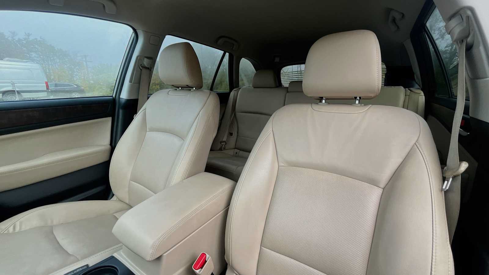 Used 2015 Subaru Outback 2.5i Limited AWD/4WD image 13