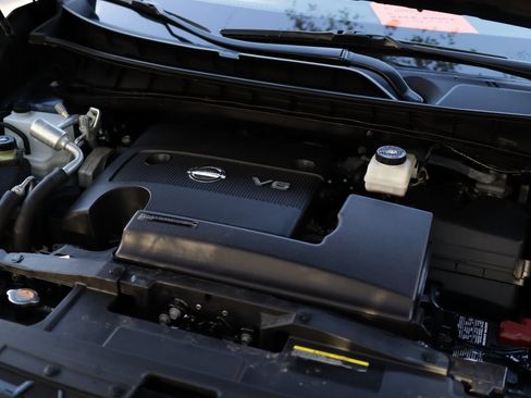 Used 2024 Nissan Murano SV image 33