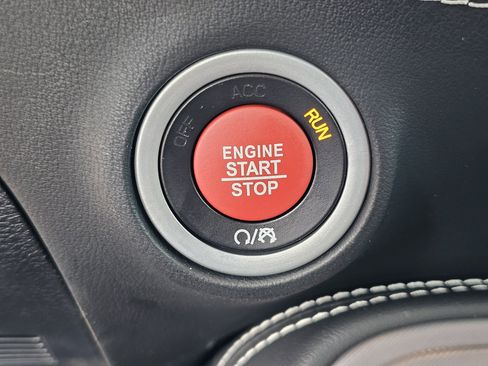 Used 2023 Dodge Challenger SRT Hellcat image 24