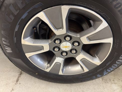 Used 2015 Chevrolet Colorado Z71 image 31