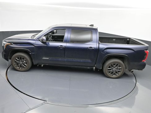 Used 2024 Toyota Tundra Platinum image 31