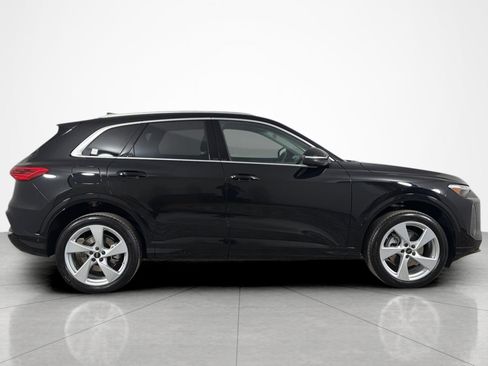 Used 2025 Audi Q5 Premium Plus w/ Premium Plus AWD/4WD image 6