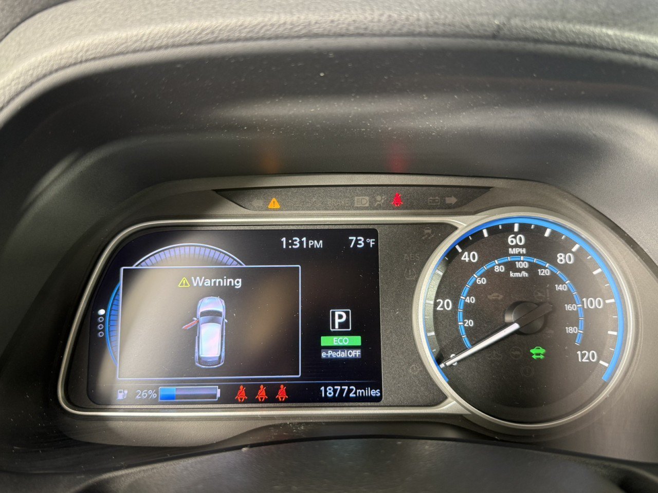 Used 2025 Nissan Leaf S FWD image 17