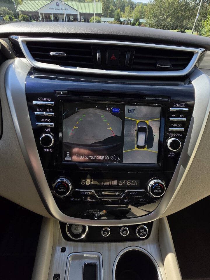 Used 2015 Nissan Murano Platinum w/ Platinum Technology Package FWD image 18