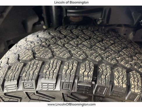 Used 2021 Jeep Wrangler Unlimited Sahara w/ Cold Weather Group image 13