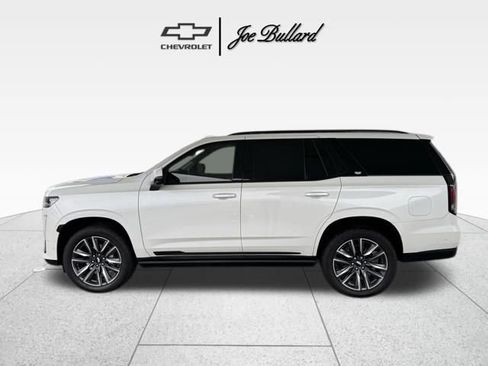 Used 2022 Cadillac Escalade Sport Platinum w/ Heavy-Duty Trailer Package image 5