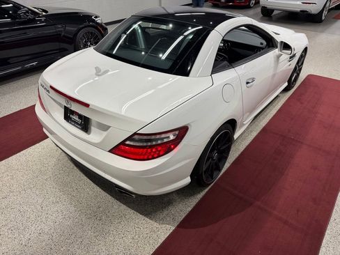 Used 2014 Mercedes-Benz SLK 250 image 45