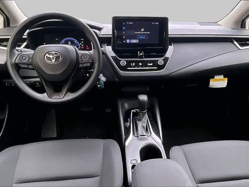 Certified 2026 Toyota Corolla LE FWD image 15