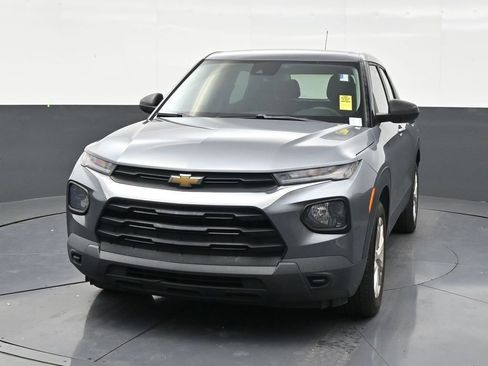 Used 2021 Chevrolet TrailBlazer LS FWD image 8