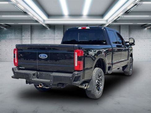 Used 2023 Ford F250 Lariat w/ Lariat Ultimate Package image 5