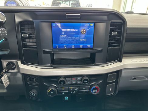 New 2026 Ford F250 XL w/ XL Chrome Package RWD image 29
