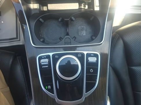 Used 2019 Mercedes-Benz C 300 4MATIC Sedan image 15