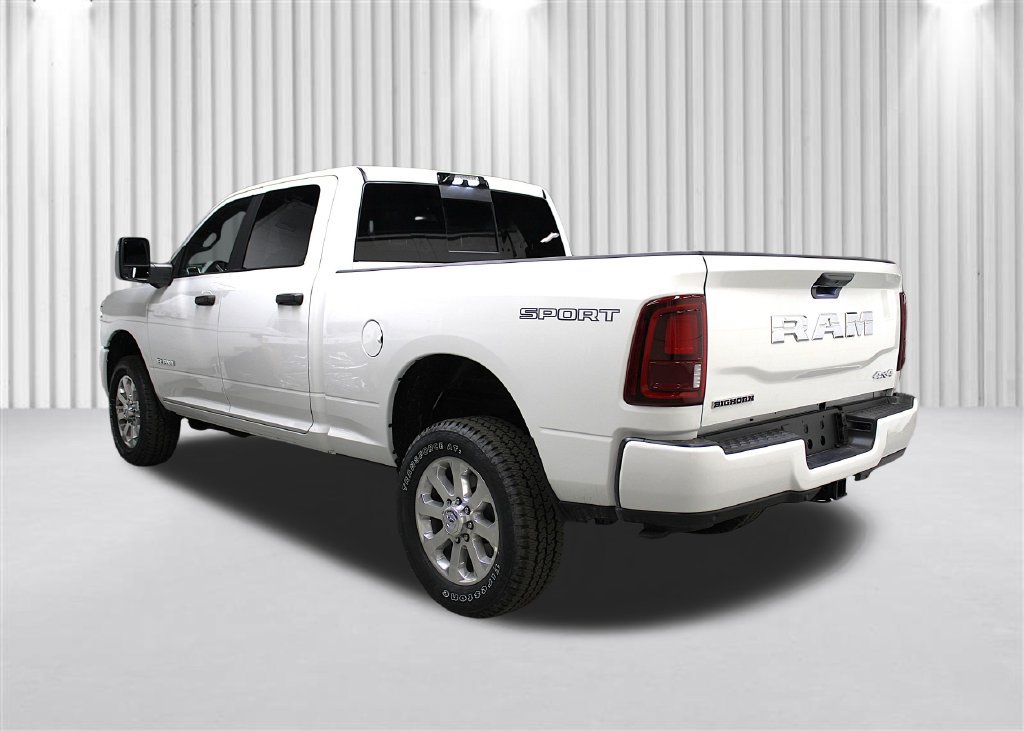 New 2026 RAM 2500 Big Horn AWD/4WD image 5