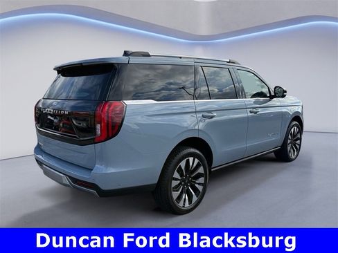 New 2025 Ford Expedition Platinum w/ Driver's Package image 3